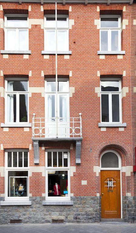 Guesthouse Maastricht Ngoại thất bức ảnh